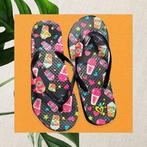 3/$15 Justice Girl's Slurpee Emojie Charmed Flip Flops▪︎